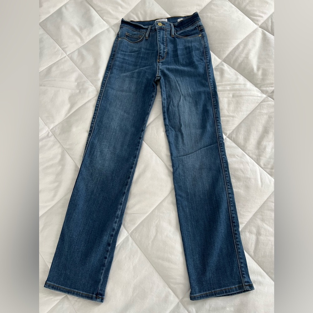 Frame Le Sylvie Slender Straight Leg Jeans in Size 26